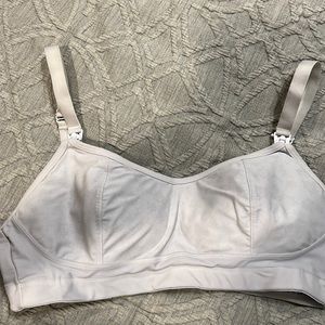Nursing Sports Bra by Cadenshae size large with extender included
